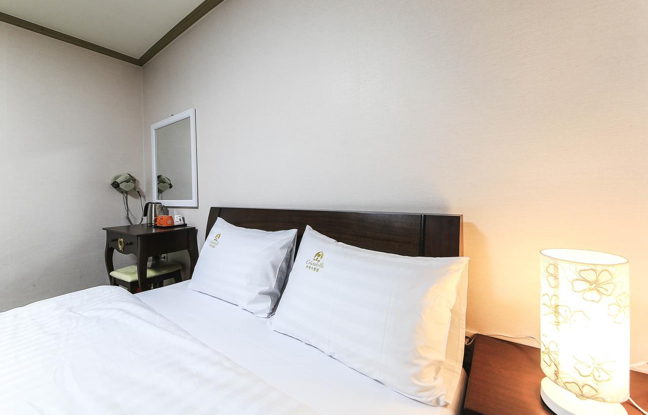Crystal Residence Hotel Теджън Екстериор снимка
